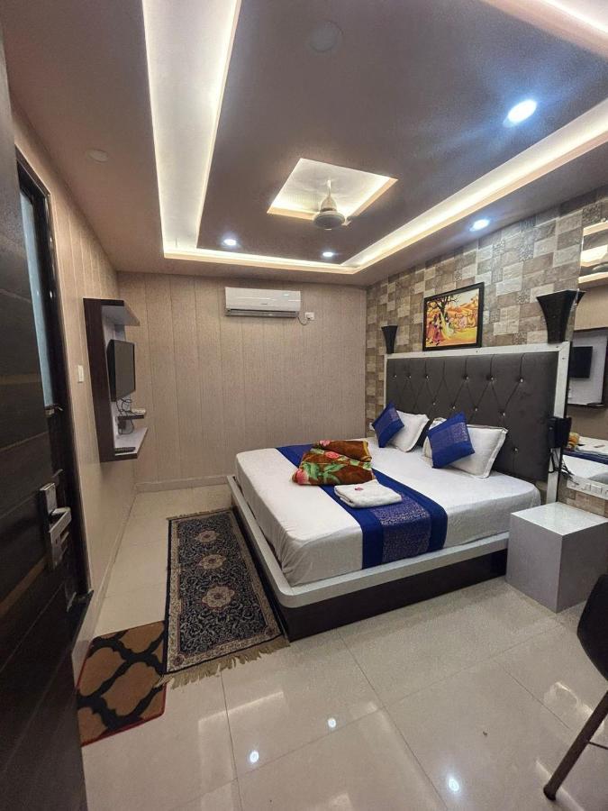 Hotel Ankit Near Assi Ghat Varanasi Bagian luar foto