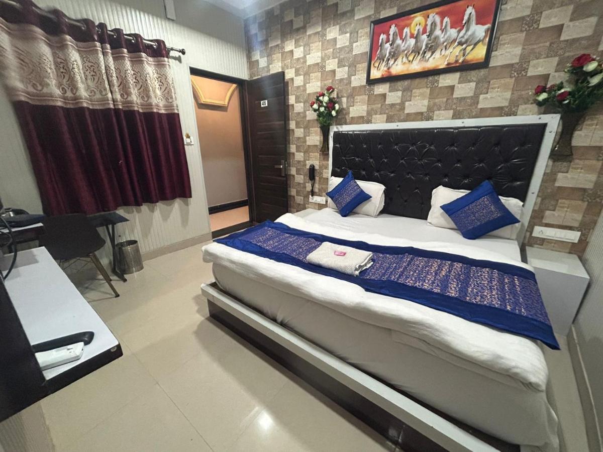 Hotel Ankit Near Assi Ghat Varanasi Bagian luar foto